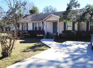 121 W 4th Ave, Petal, MS 39465