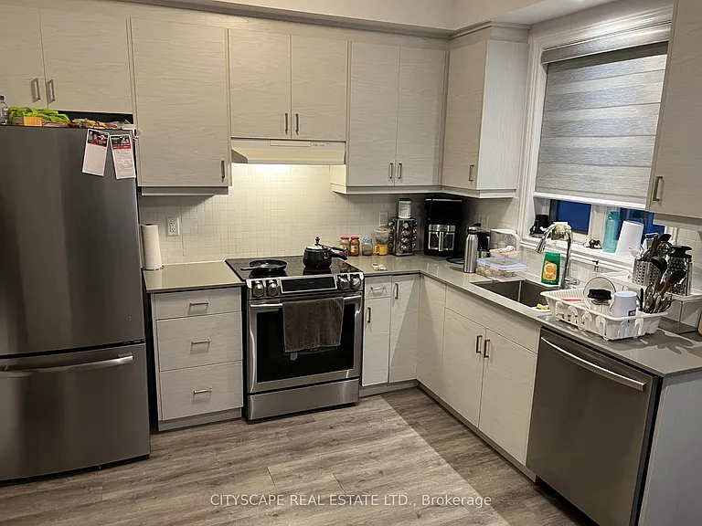 575 Woodward Ave #17 — Photo 5