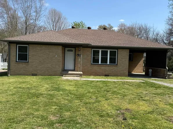 1212 Murray St, Mayfield, KY 42066