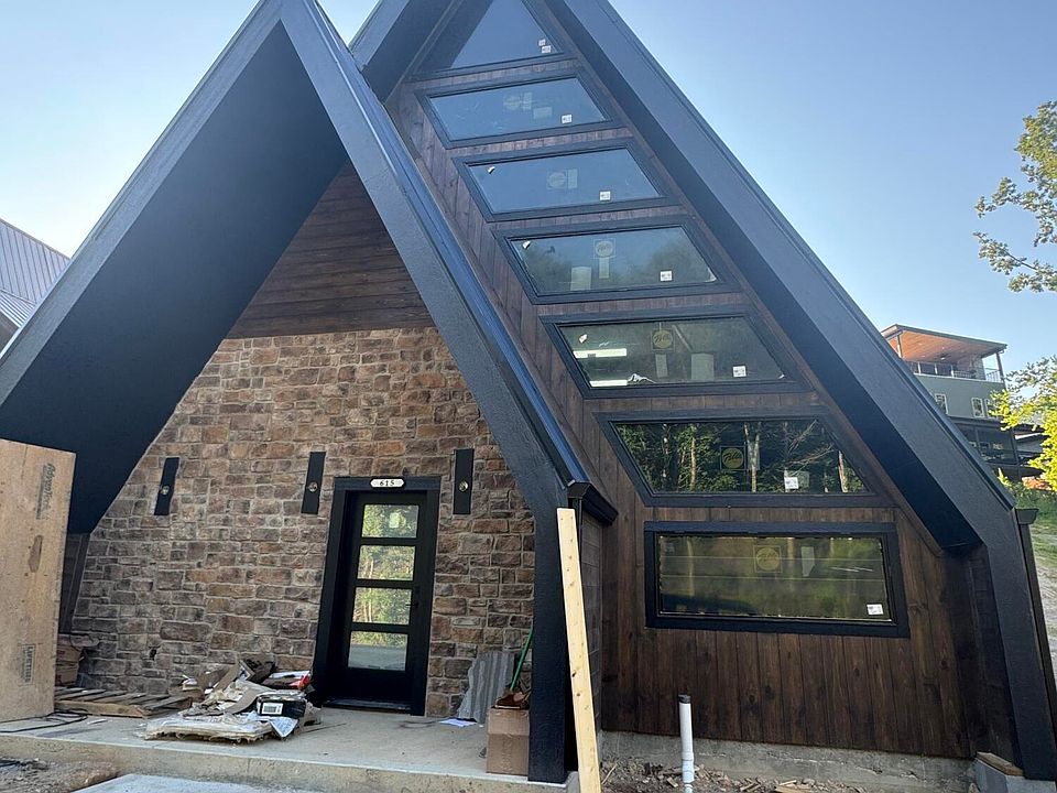 1st image of 615 Longbow Way