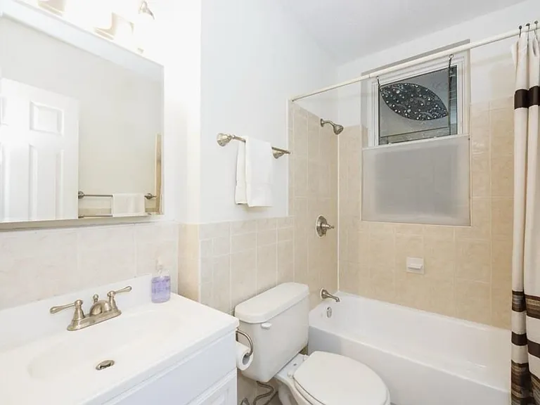 128 Hemenway St #102 — Photo 8