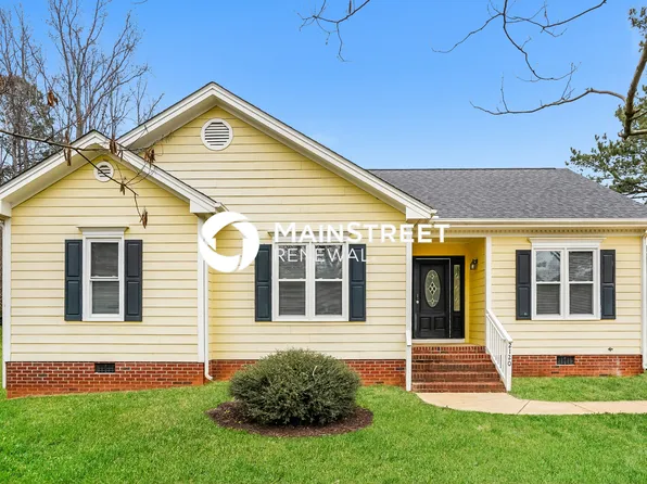 2120 Colorwood Ct, Fuquay Varina, NC 27526