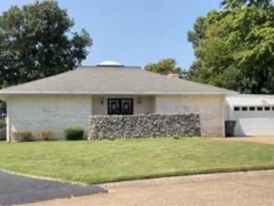 2421 N Stratford Dr, Owensboro, KY, 42301