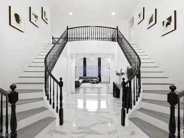 8820 Buffalo Cloud Ave, Las Vegas, NV 89143