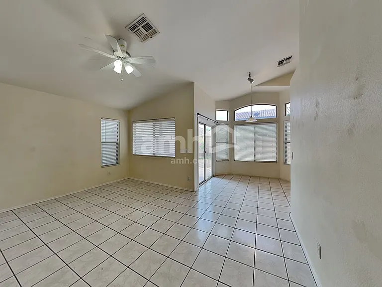 12837 W Edgemont Ave — Photo 5