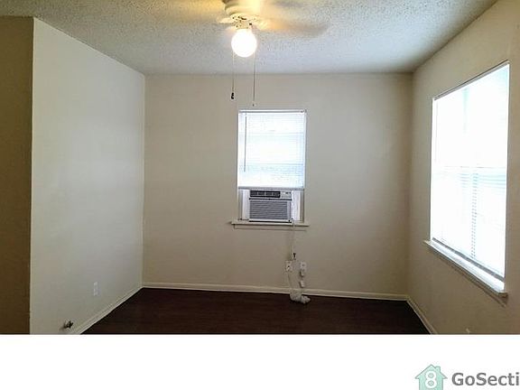 3rd image of 513 Probandt St #2