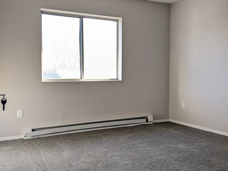 East Pointe Apartments LLC — Photo 7