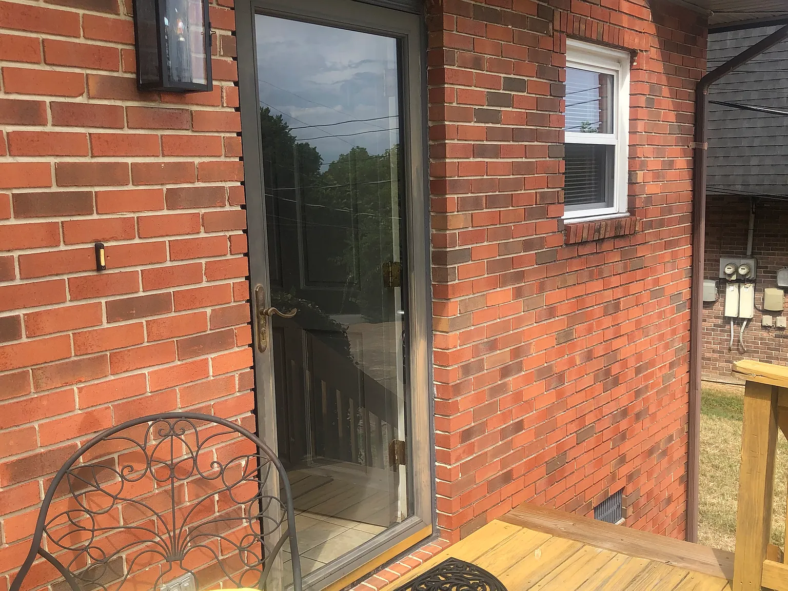 2 bed, 1.5 bath, 1150 sqft, $1,175 — Photo 3