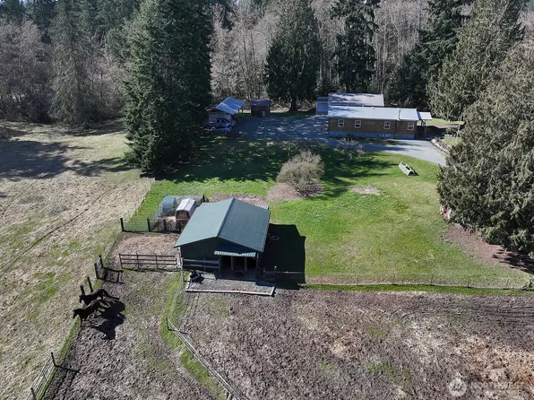 4148 Glendale Road, Clinton, WA 98236
