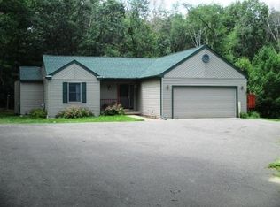 317 Carriage Rd, Montello, WI 53949
