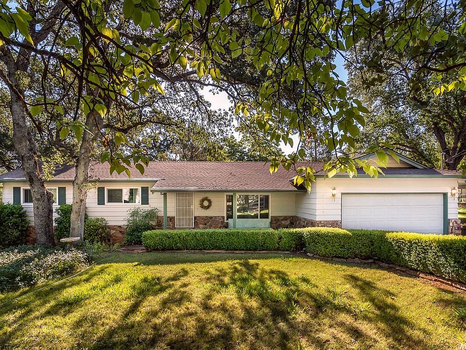 1st image of 2260 Sunny Oak Dr