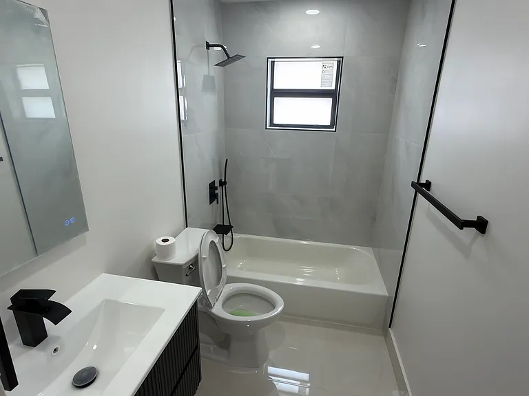 757 Tanglewood Cir — Photo 12