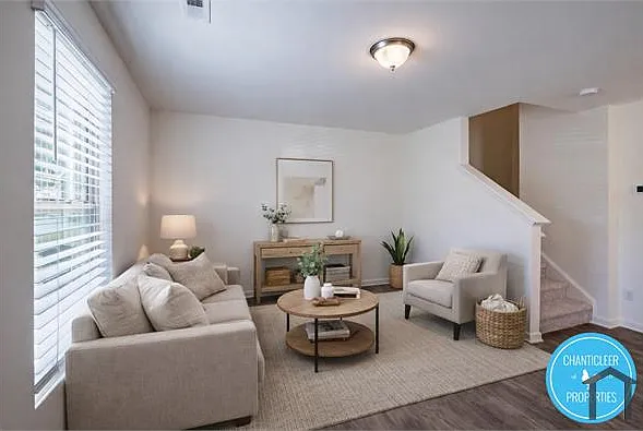 1208 Haybrook Ln #102 — Photo 1
