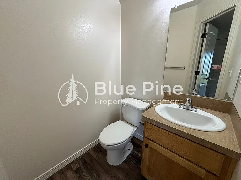 1512 N Stevens Dr #C — Photo 5