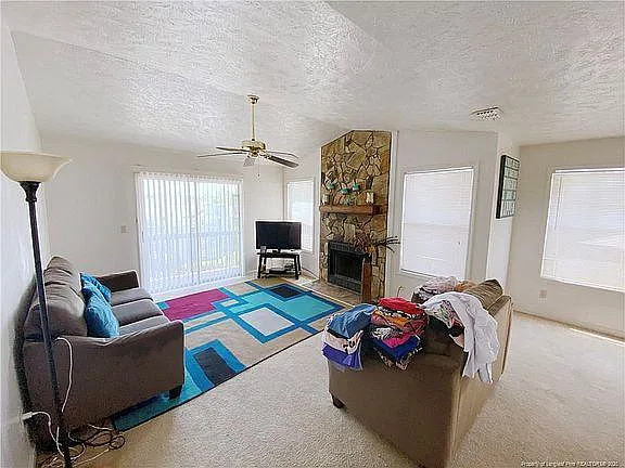 983 Stewarts Creek Dr #9 — Photo 2