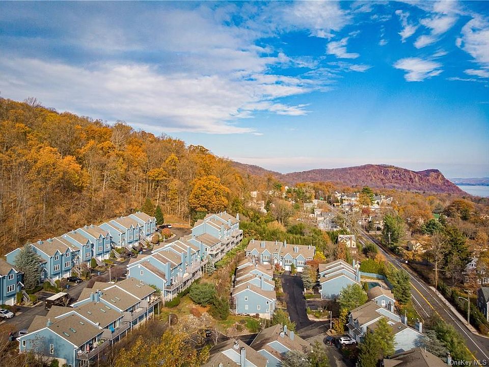 1st image of 42 Village Gate Way #42