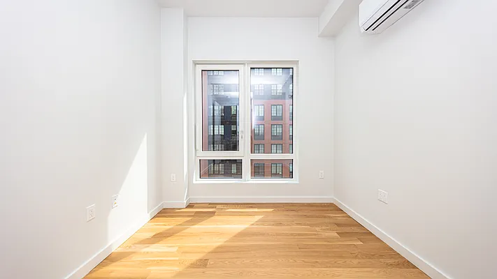 Rented by Nooklyn NYC LLC | media 54