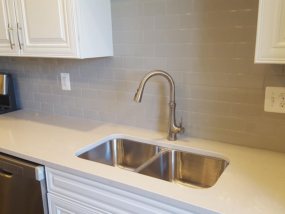 1st image of 23305 Milltown Knoll Sq Unit 116