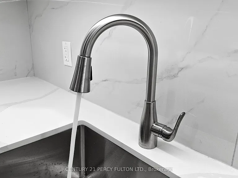 47 Sapphire Dr #BASEMENT — Photo 8