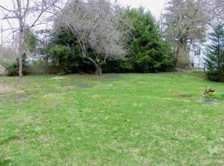 10 Ilion Rd, New Fairfield, CT 06812