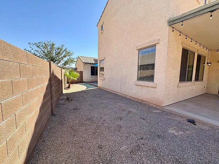16126 W Meade Ln — Photo 37