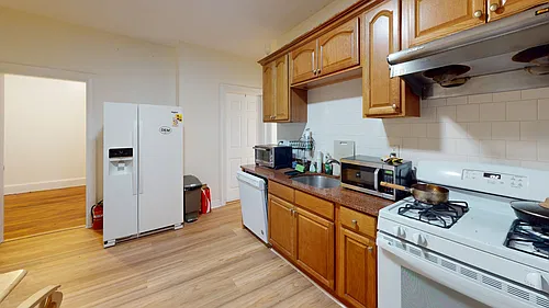 Floor plan 19 Newport St, Boston, MA 02125 - Room 3B