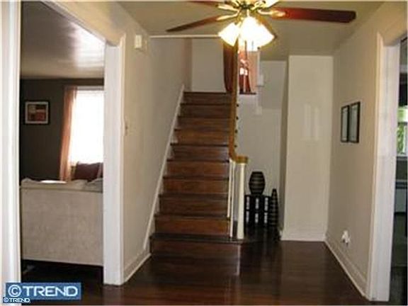 4th image of 230 Glentay Ave