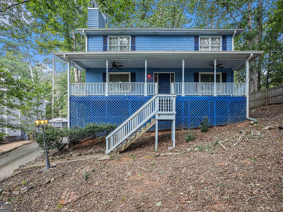1st image of 1083 Lake Dr