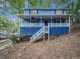 1083 Lake Dr, Snellville, GA 30039