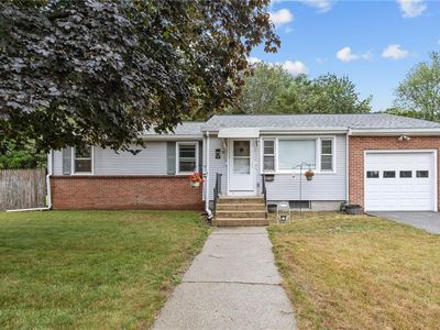 30 Archdale Dr, Warwick, RI, 02889