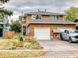 6739 S Coach Hill Rd SW, Calgary, AB T3H1B7