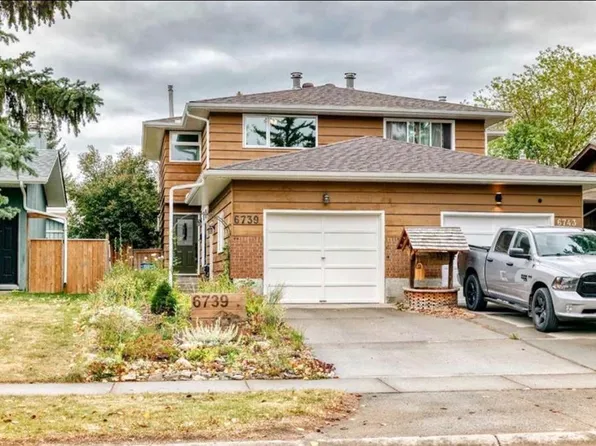 6739 S Coach Hill Rd SW, Calgary, AB T3H 1B7