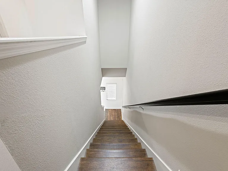 6917 Woodchase Glen Dr — Photo 27