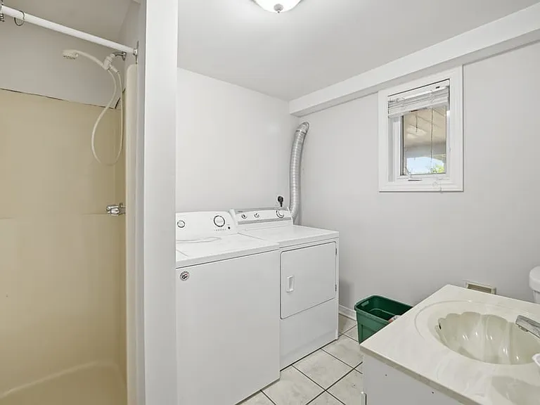 1122 Chimney Hill Way — Photo 3