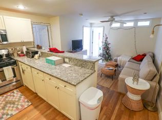 60 Egmont St #14, Brookline, MA 02446