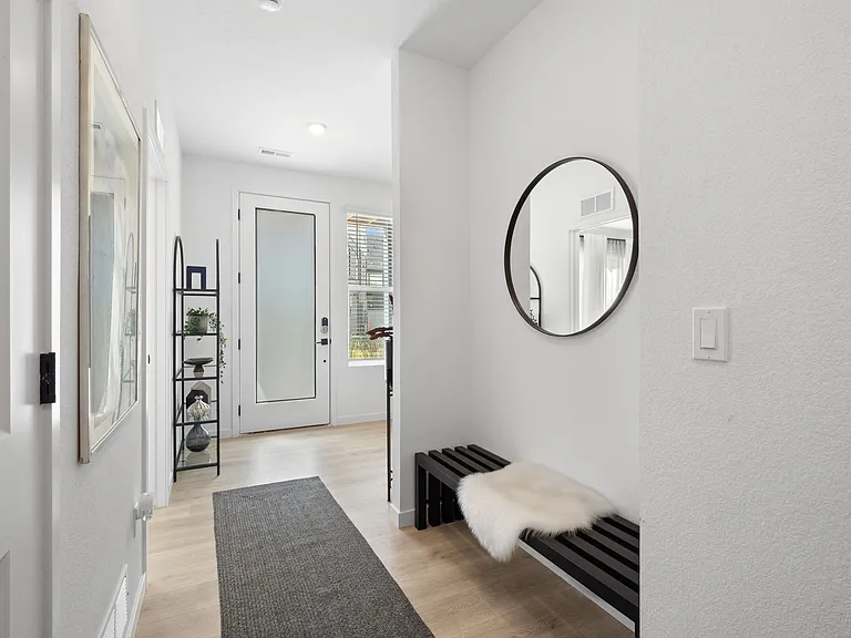 Private Entry Hall