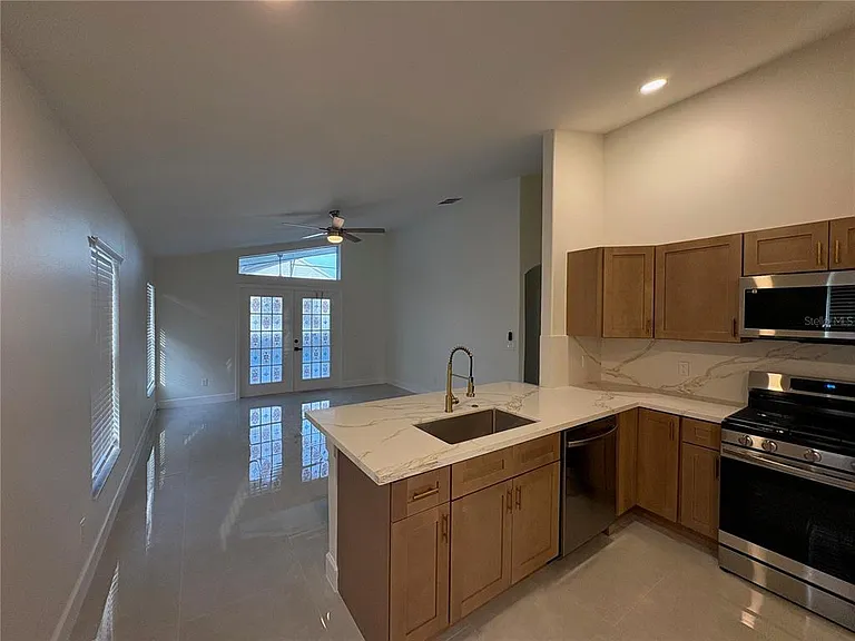 11215 Crystal Glen Blvd — Photo 8