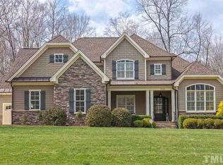 5116 Terra Cotta Dr, Raleigh, NC 27613