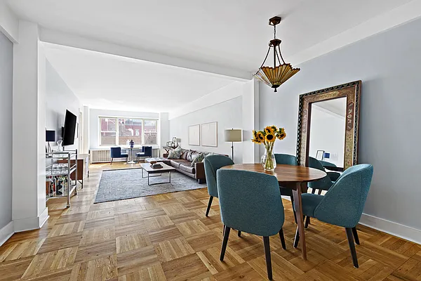 Sold by Compass | media 1