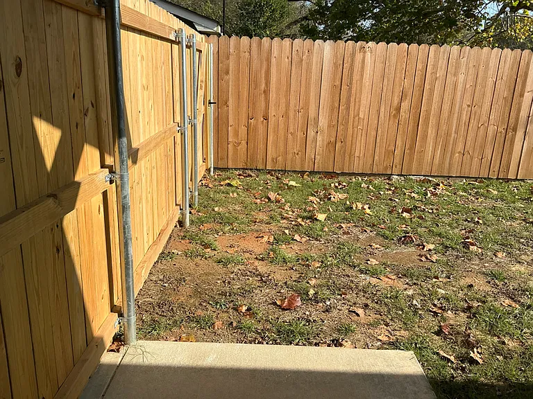 2602 Seaton St — Photo 24