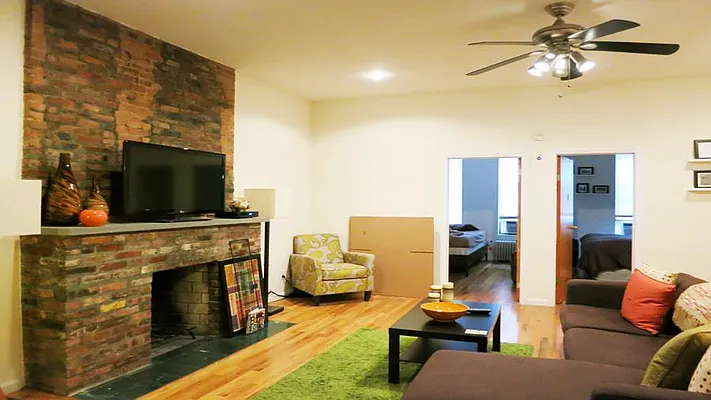 Rented by Fenwick Keats Real Estate | media 17