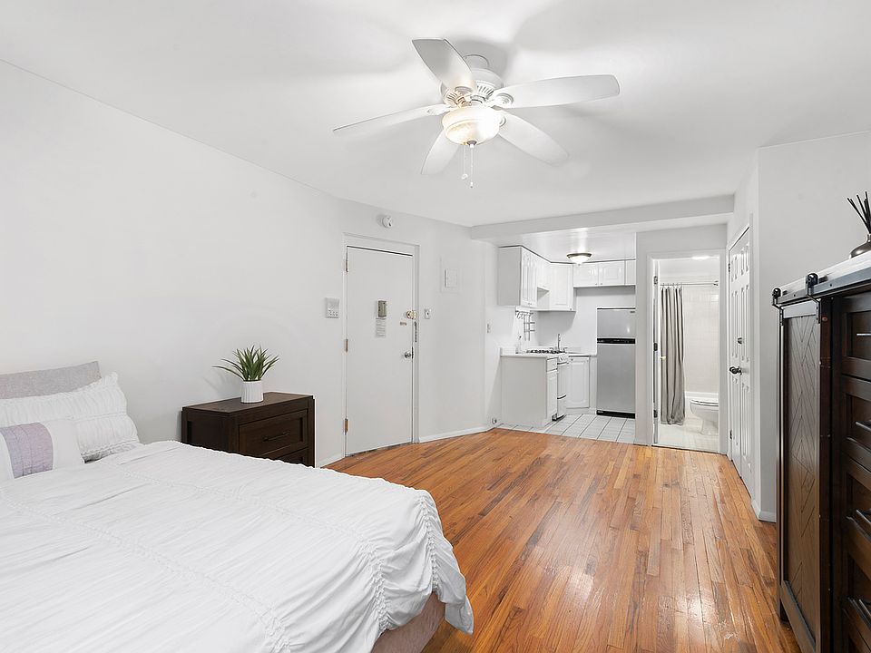 1st image of 267 W 90th St APT 1F