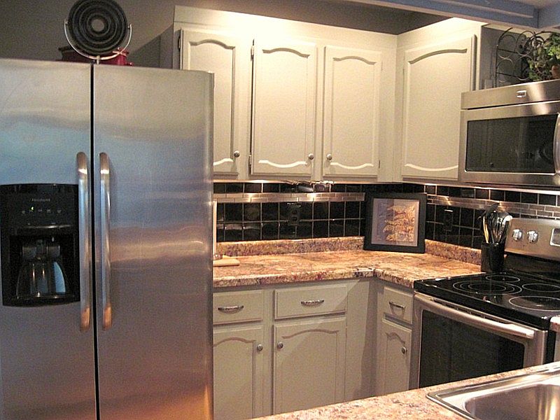 1st image of 1618 S 115th Ct APT 310
