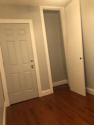 Rented by Elite NY Holdings | media 28