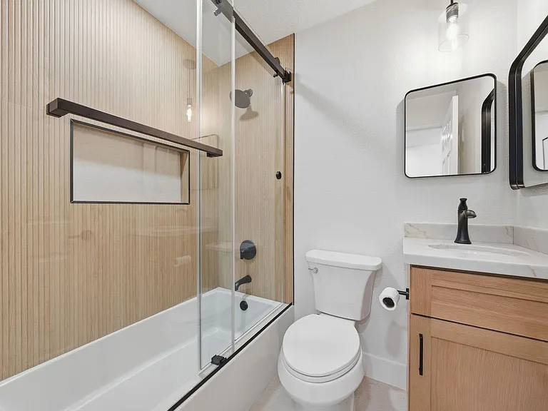 19022 Summerfield Ln — Photo 15