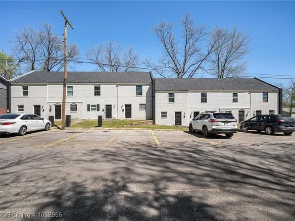1307 Mulberry St, Van Buren, AR 72956