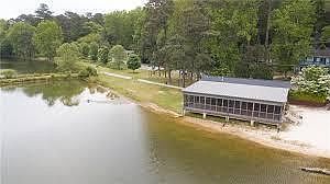 1st image of 455 Oak Dr