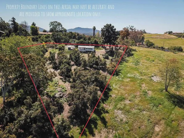 30313 Disney Ln #1, Vista, CA 92084