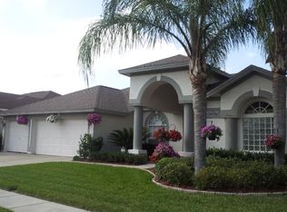 4331 Waterford Landing Dr, Lutz, FL 33558