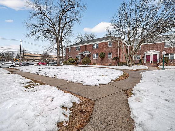 3rd image of 540 Tuckahoe Road #3B